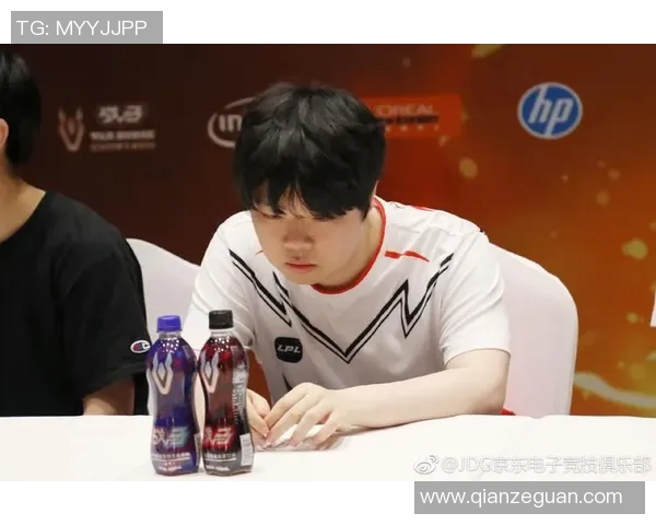 电竞新闻深入分析JDG战队在DOTA2比赛中的团队配合与战术策略探讨 电竞新闻深入分析JDG战队在DOTA2比赛中的团队配合与战术策略探讨
